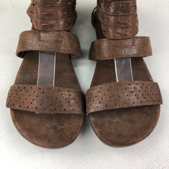 Corkys Women's Size 8 Terrance Brown Faux Suede Open Toe Back Zip Sandals - Picture 4 of 15